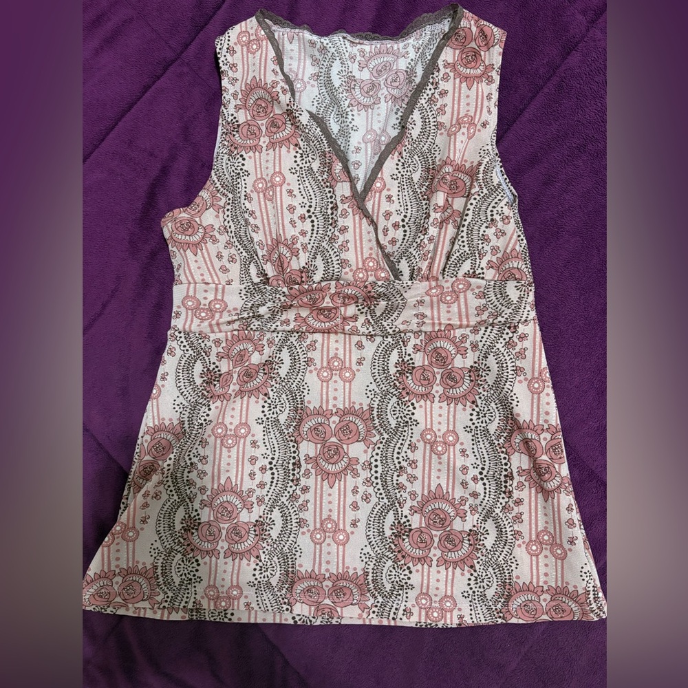 Elegant V-Neck Floral Blouse